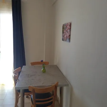 Haus Jorgos By Kottas شقة فندقية باراليا ديونيسيو