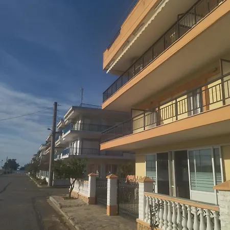 Haus Jorgos By Kottas Aparthotel *